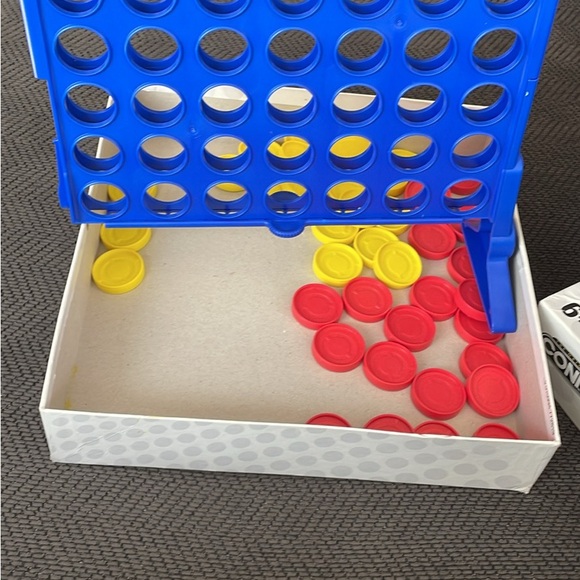 Connect Four - Picture 3 of 3